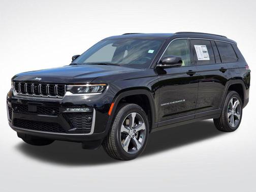 Diamond Black Crystal Pearlcoat 2026 Jeep Grand Cherokee L Limited