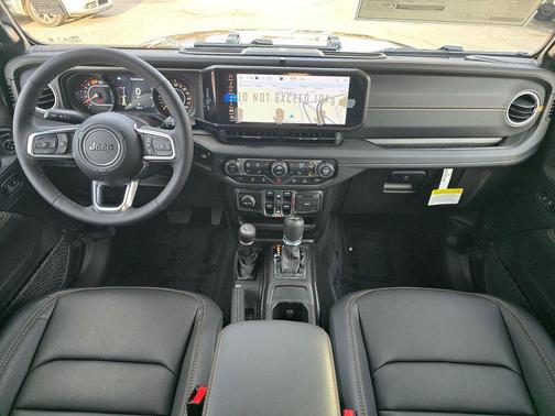 2026 Jeep Wrangler 4-Door Sahara 4x4