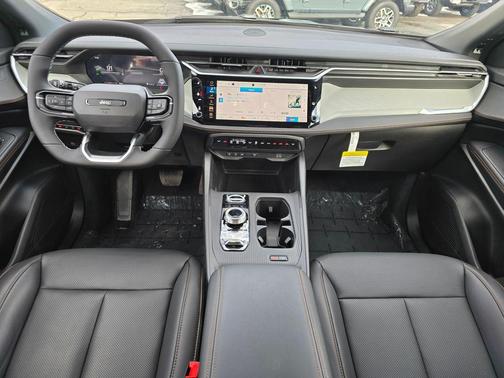 Diamond Black Crystal Pearlcoat 2026 Jeep Cherokee Limited