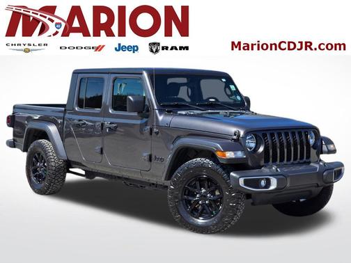 Granite Crystal Metallic Clearcoat 2021 Jeep Gladiator Sport S
