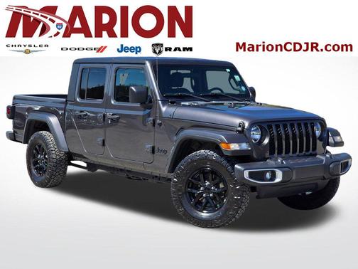Granite Crystal Metallic Clearcoat 2021 Jeep Gladiator Sport S