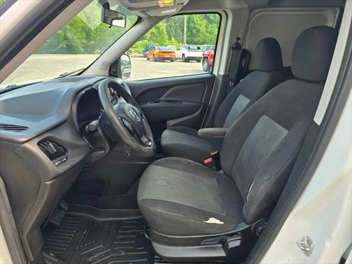 2022 RAM ProMaster City Tradesman