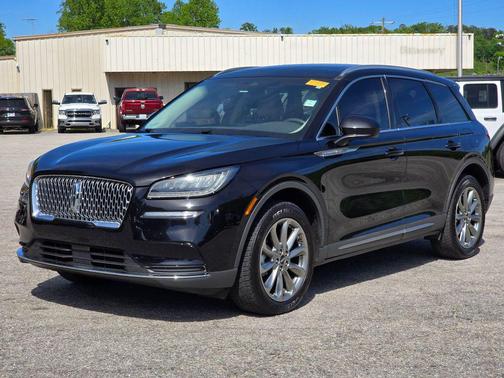 Infinite Black Metallic Clearcoat 2022 Lincoln Corsair Standard