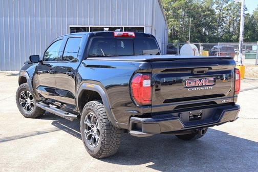 2024 GMC Canyon AT4