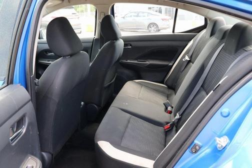 2021 Nissan Versa 1.6 SV