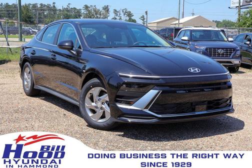 Black 2026 Hyundai SONATA SE