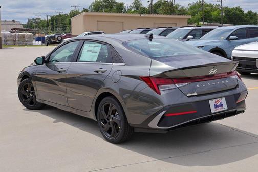 Amazon Gray 2026 Hyundai ELANTRA SEL SPORT PREMIUM