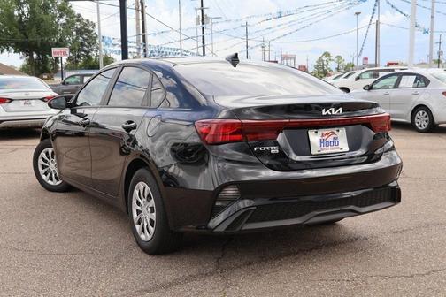2024 Kia Forte LX