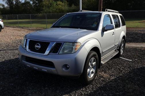2010 Nissan Pathfinder SE