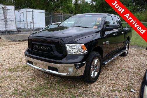 2015 RAM 1500 SLT