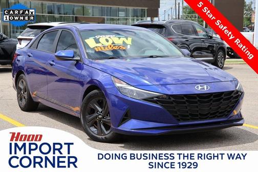 2022 Hyundai ELANTRA SEL