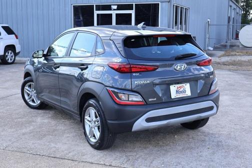 2022 Hyundai KONA SE