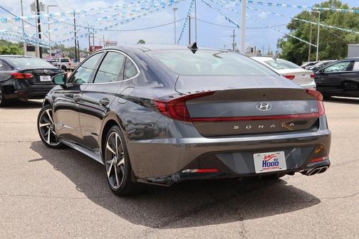 2023 Hyundai SONATA SEL Plus