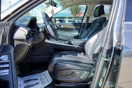 2022 Genesis GV80 2.5T