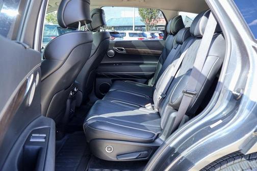 2022 Genesis GV80 2.5T