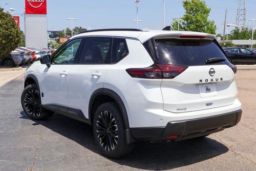 Everest White P 2026 Nissan Rogue Dark Armor