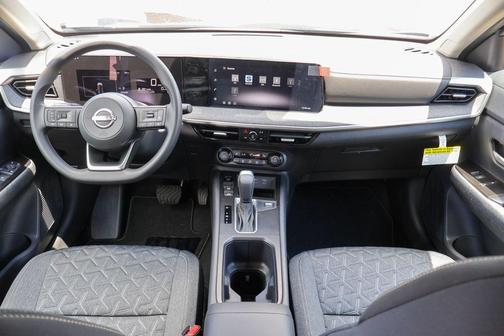 Deep Blue Pearl 2026 Nissan Kicks SV