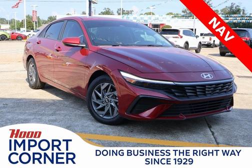 2024 Hyundai ELANTRA SEL
