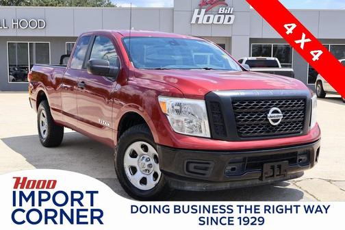 2017 Nissan Titan SV