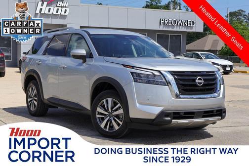 Brilliant Silver Metallic 2025 Nissan Pathfinder SL