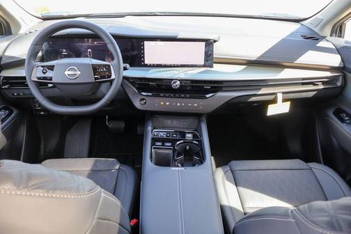 Black 2026 Nissan Murano Platinum
