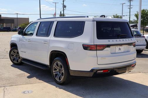 Bright White Clearcoat 2024 Jeep Wagoneer L Series II