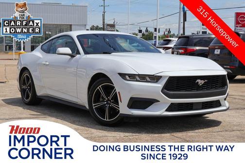 Oxford White 2024 Ford Mustang EcoBoost
