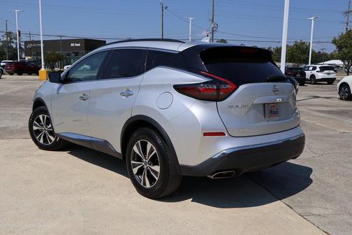 2023 Nissan Murano SV