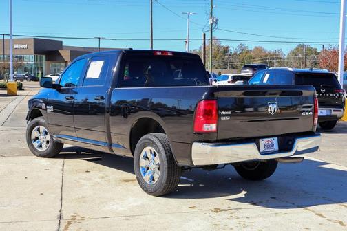 2021 RAM 1500 Classic SLT
