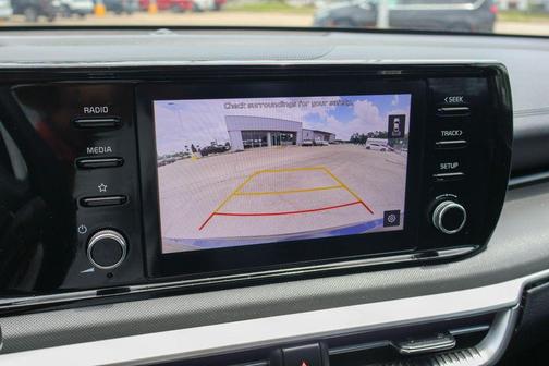 Ebony Black 2022 Kia K5 LXS