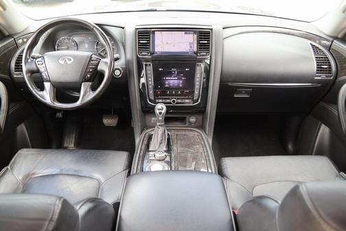 2021 INFINITI QX80 Luxe