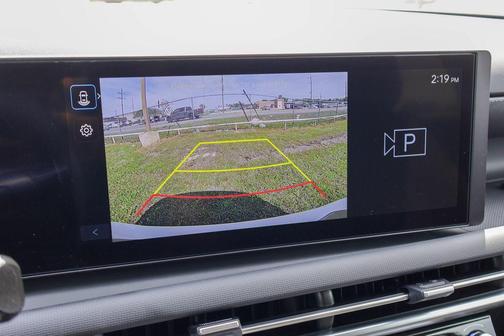 White Pearl 2026 Hyundai TUCSON SEL