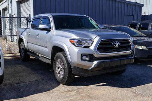 2017 Toyota Tacoma 