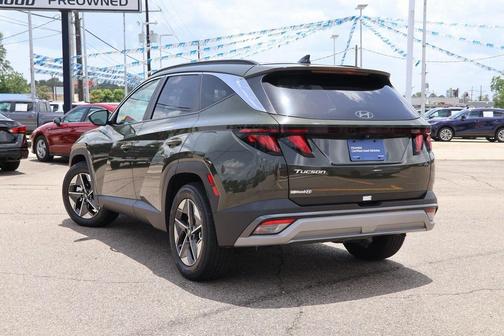 2025 Hyundai TUCSON SEL