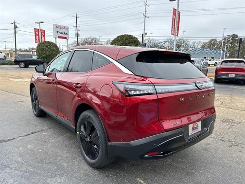 2025 Nissan Murano SV