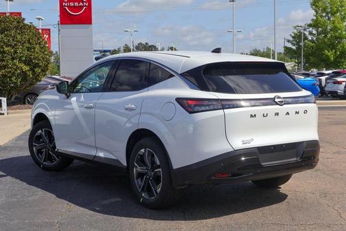 Everest White P 2026 Nissan Murano SV