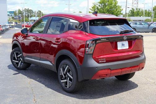 Scarlet Ember T 2026 Nissan Kicks SV