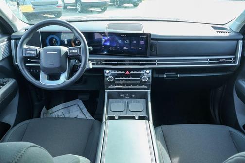 2025 Hyundai SANTA FE SE