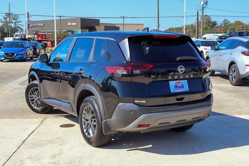 2023 Nissan Rogue S