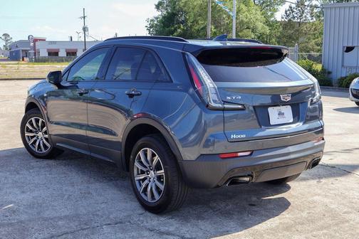 Shadow Metallic 2019 Cadillac XT4 Sport