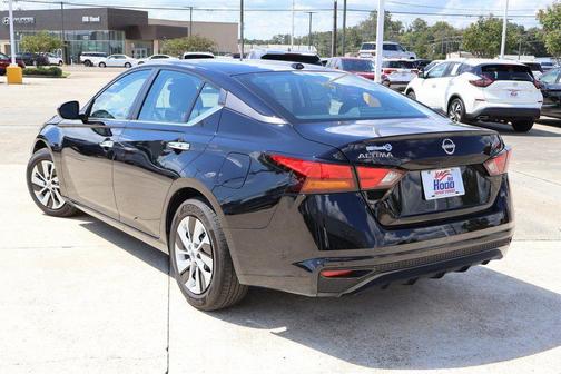 2025 Nissan Altima S