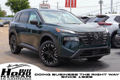 Obsidian Green 2026 Nissan Rogue Dark Armor