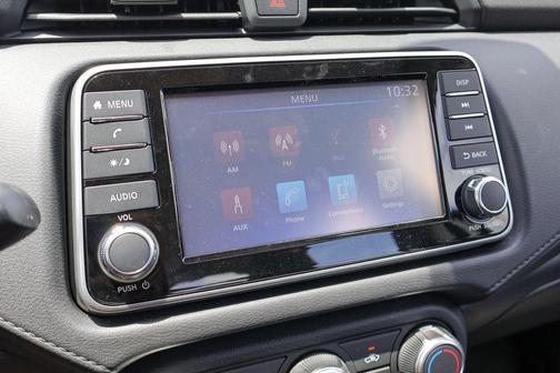 Brilliant Silver Metallic 2025 Nissan Versa S