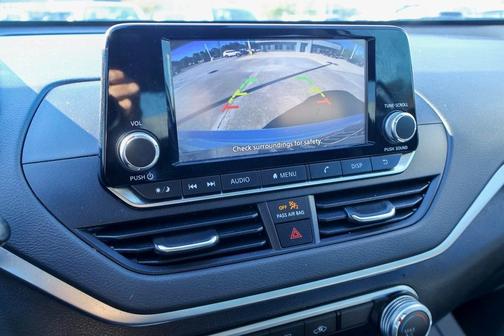 2022 Nissan Altima 2.5 S