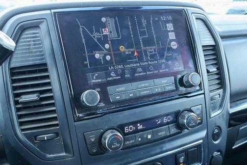 2022 Nissan Titan SV