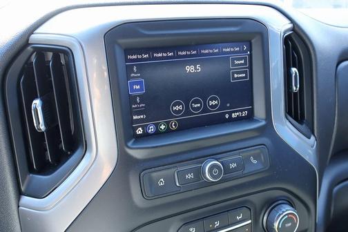 2022 Chevrolet Silverado 1500 Limited Custom