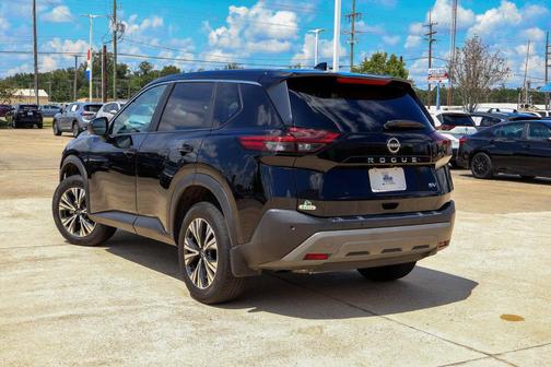 Black 2023 Nissan Rogue SV