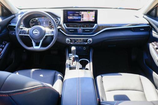 Scarlet Ember 2023 Nissan Altima 2.5 SR