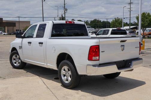 Bright White Clearcoat 2024 RAM 1500 Classic SLT