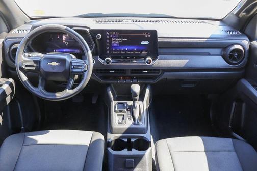 2023 Chevrolet Colorado WT